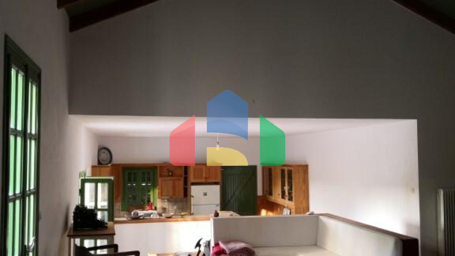 Продаж - Котедж 350 m² о. Закінф