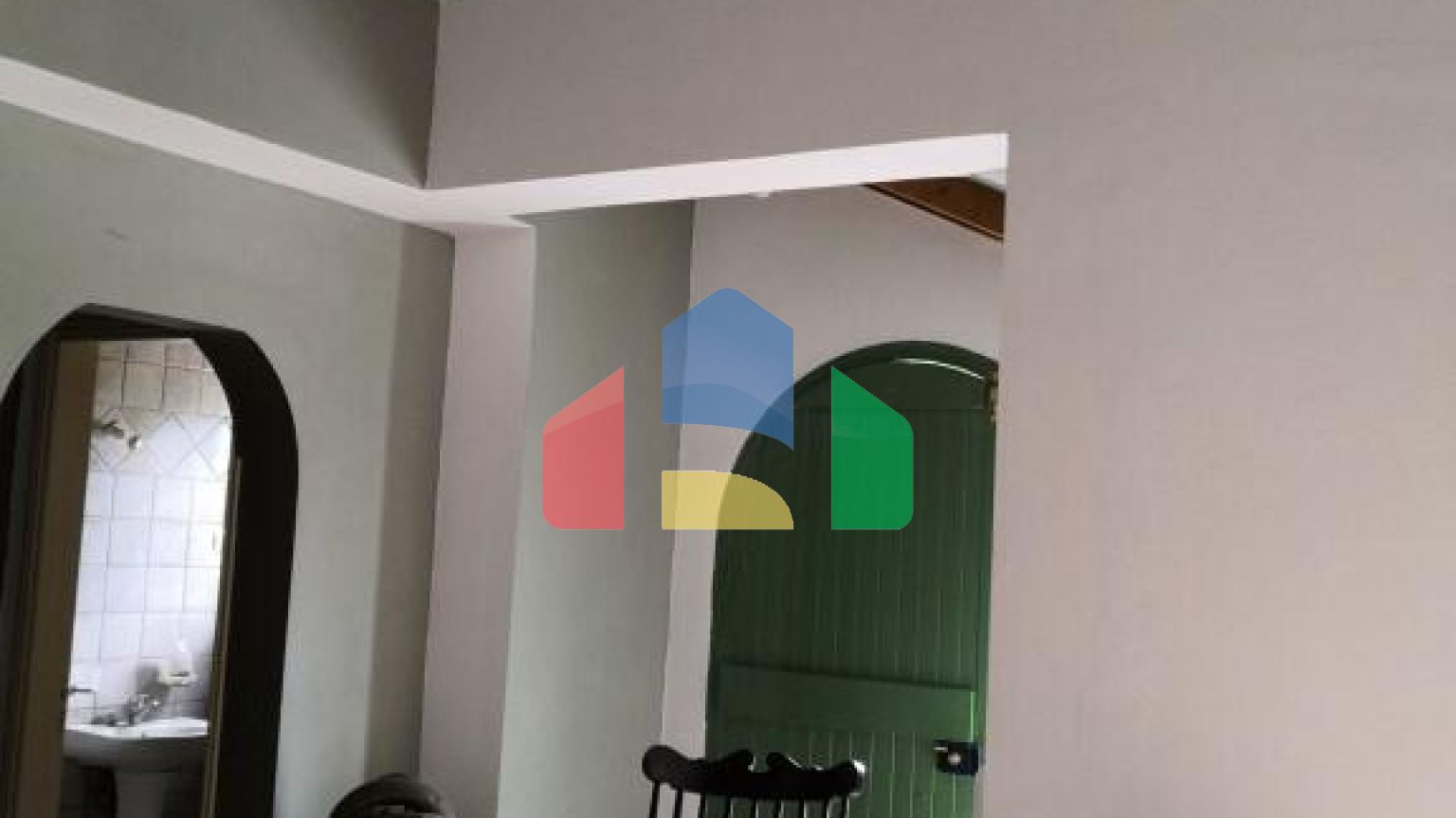 Продаж - Котедж 350 m² о. Закінф