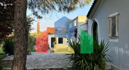 Продаж - Котедж 350 m² о. Закінф