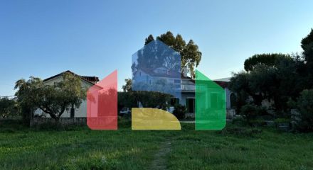 Продаж - Котедж 350 m² о. Закінф