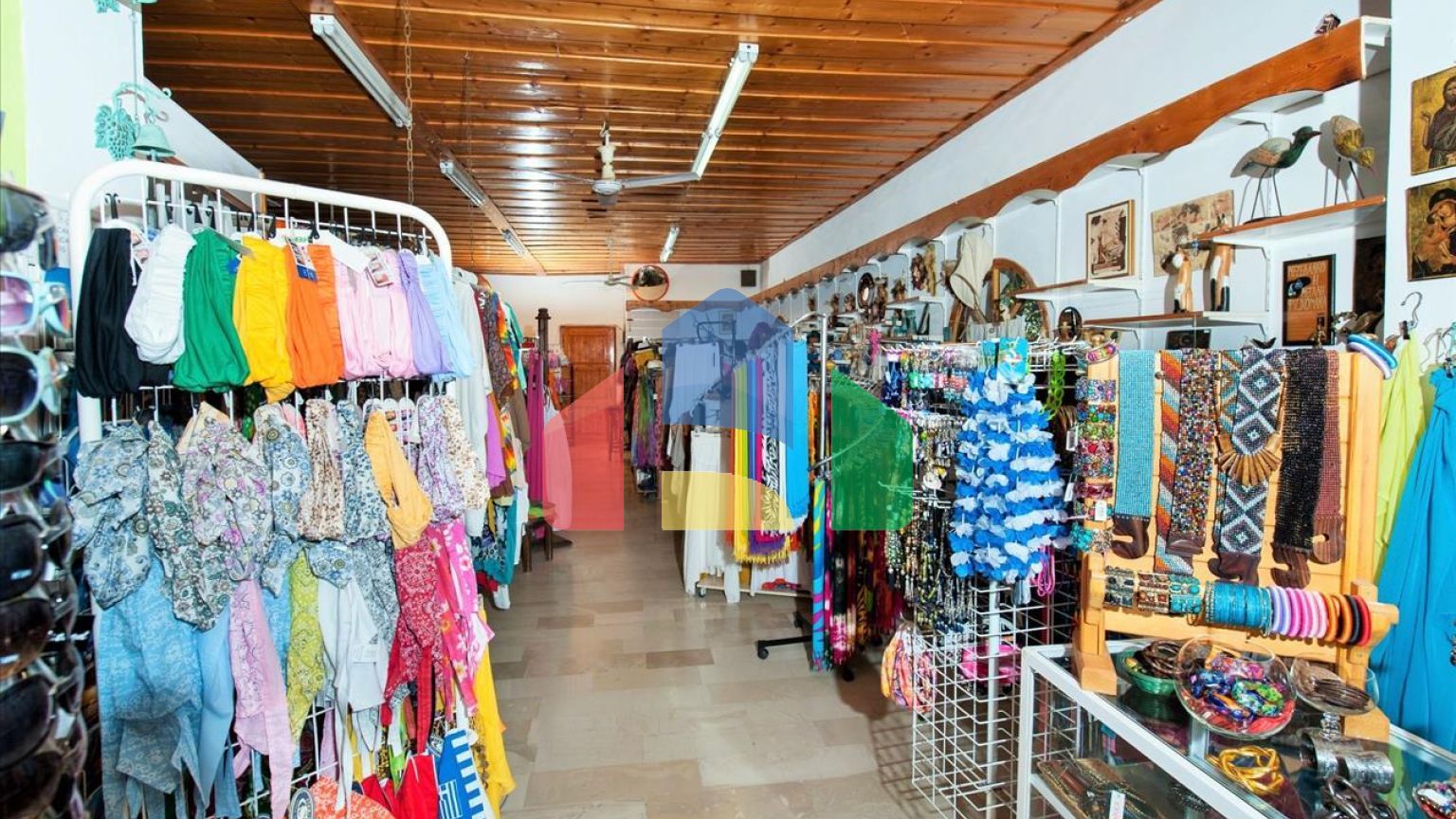 Продажа - Бизнес 100 m² о. Закинф