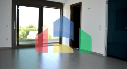 Продаж - Вілла 350 m² о. Закінф