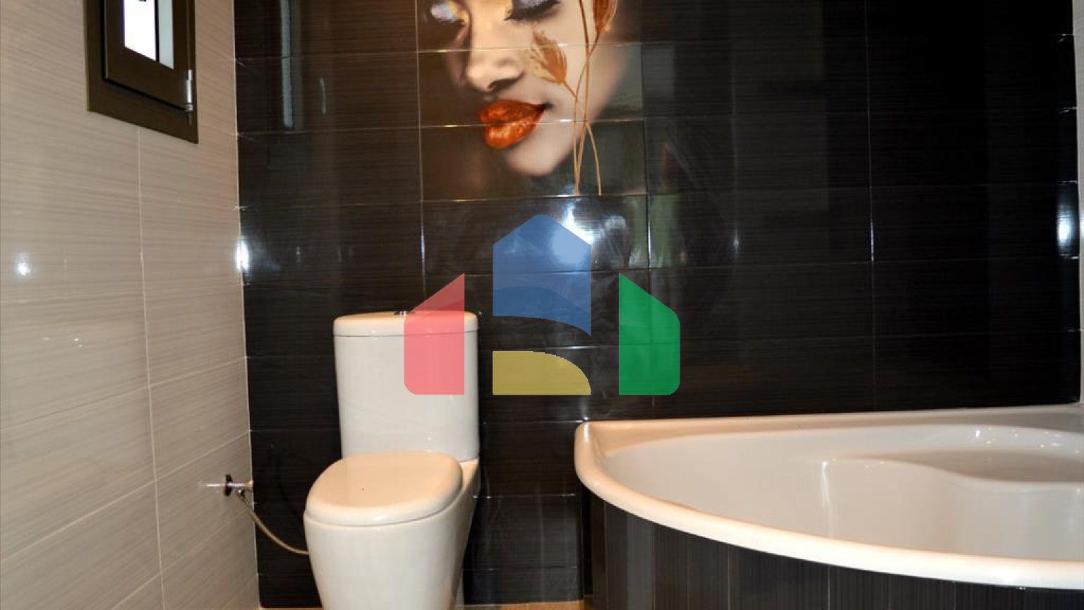 Продаж - Вілла 350 m² о. Закінф