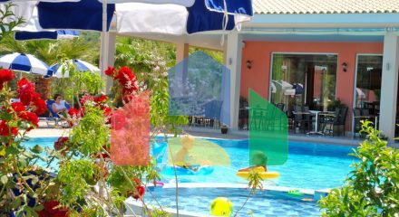 For Sale - Hotel 1600 m² in Zante