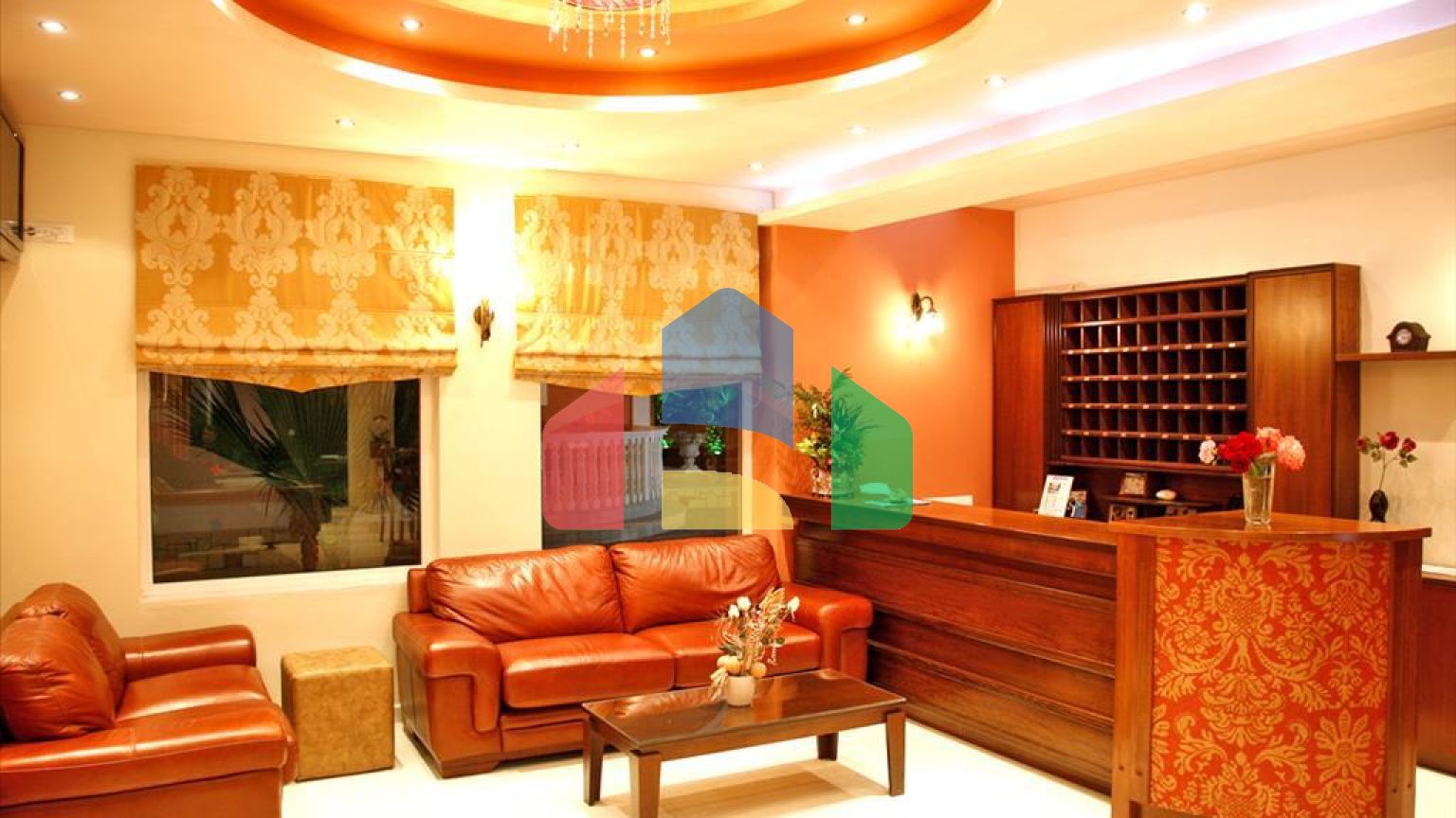 Продаж - Готель 1600 m² о. Закінф