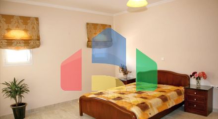 Продаж - Готель 1600 m² о. Закінф