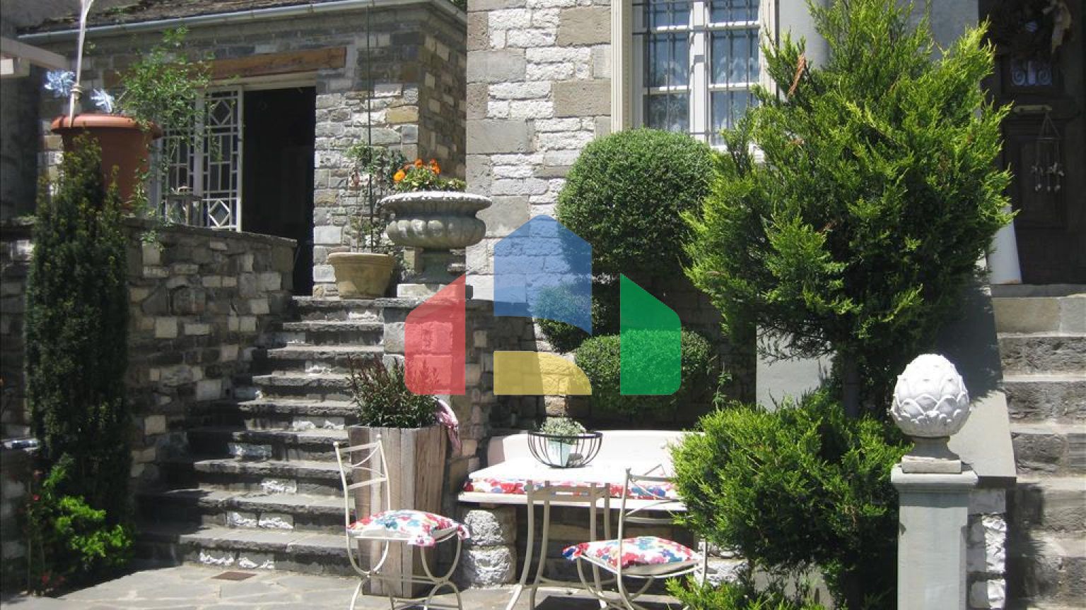 Продажа - Гостиница 370 m² в Эпире