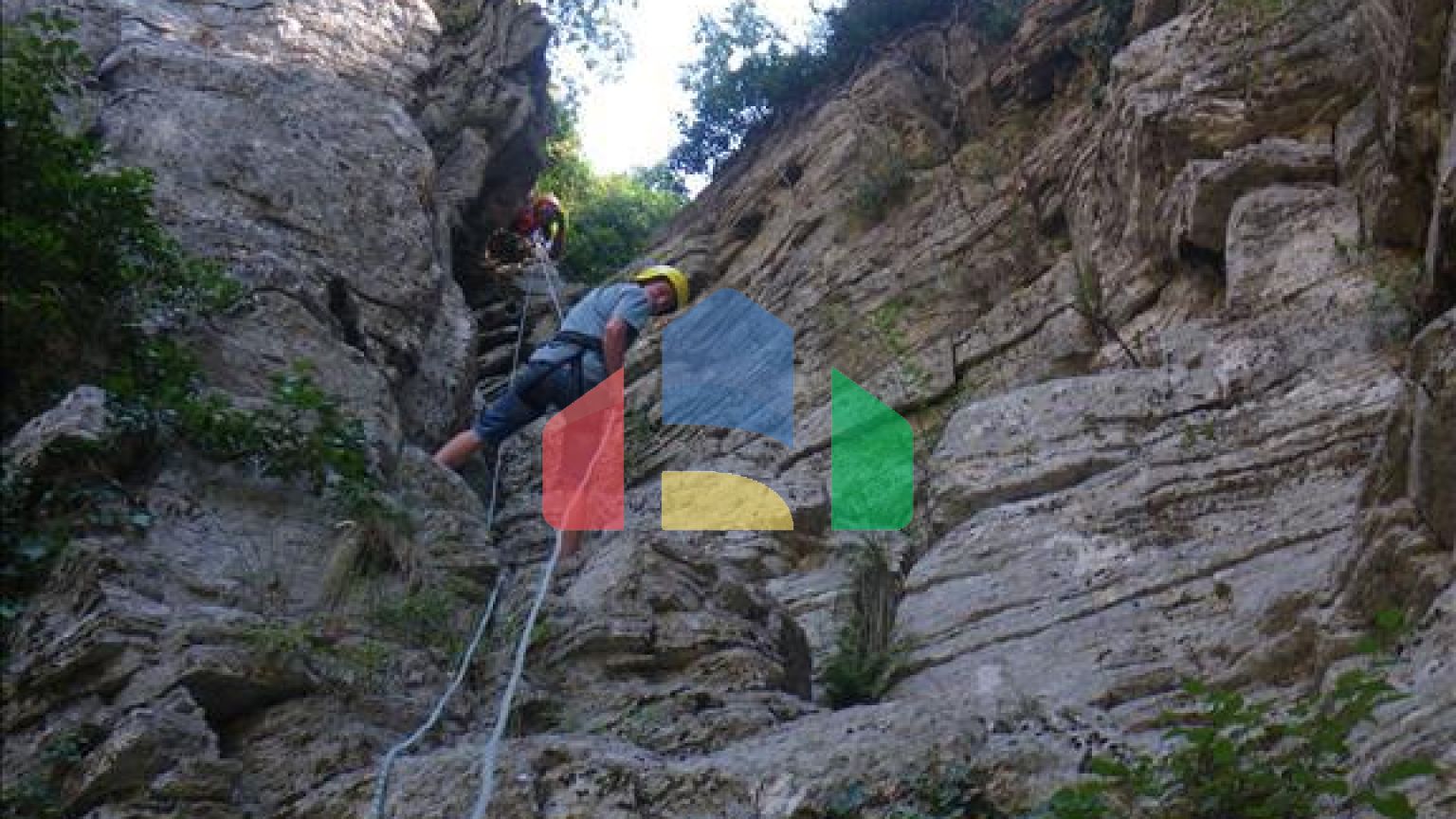 Продажа - Гостиница 370 m² в Эпире