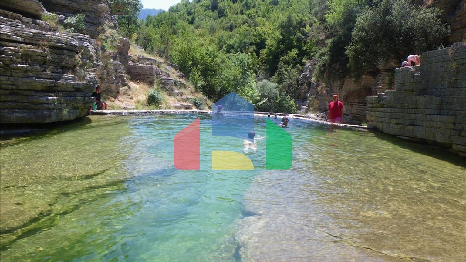 Продажа - Гостиница 370 m² в Эпире