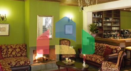 Продаж - Готель 1000 m² в Епірі