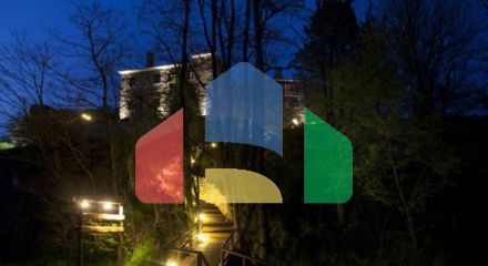 Продаж - Готель 1000 m² в Епірі