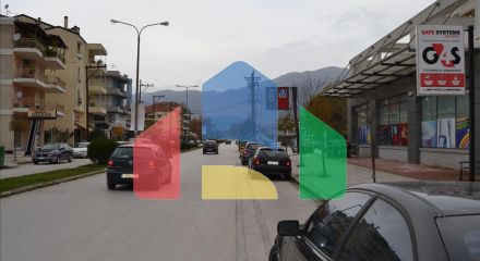 Продаж - Бізнес 210 m² в Епірі