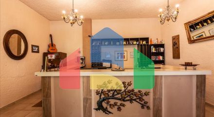 Продаж - Готель 1016 m² в Епірі