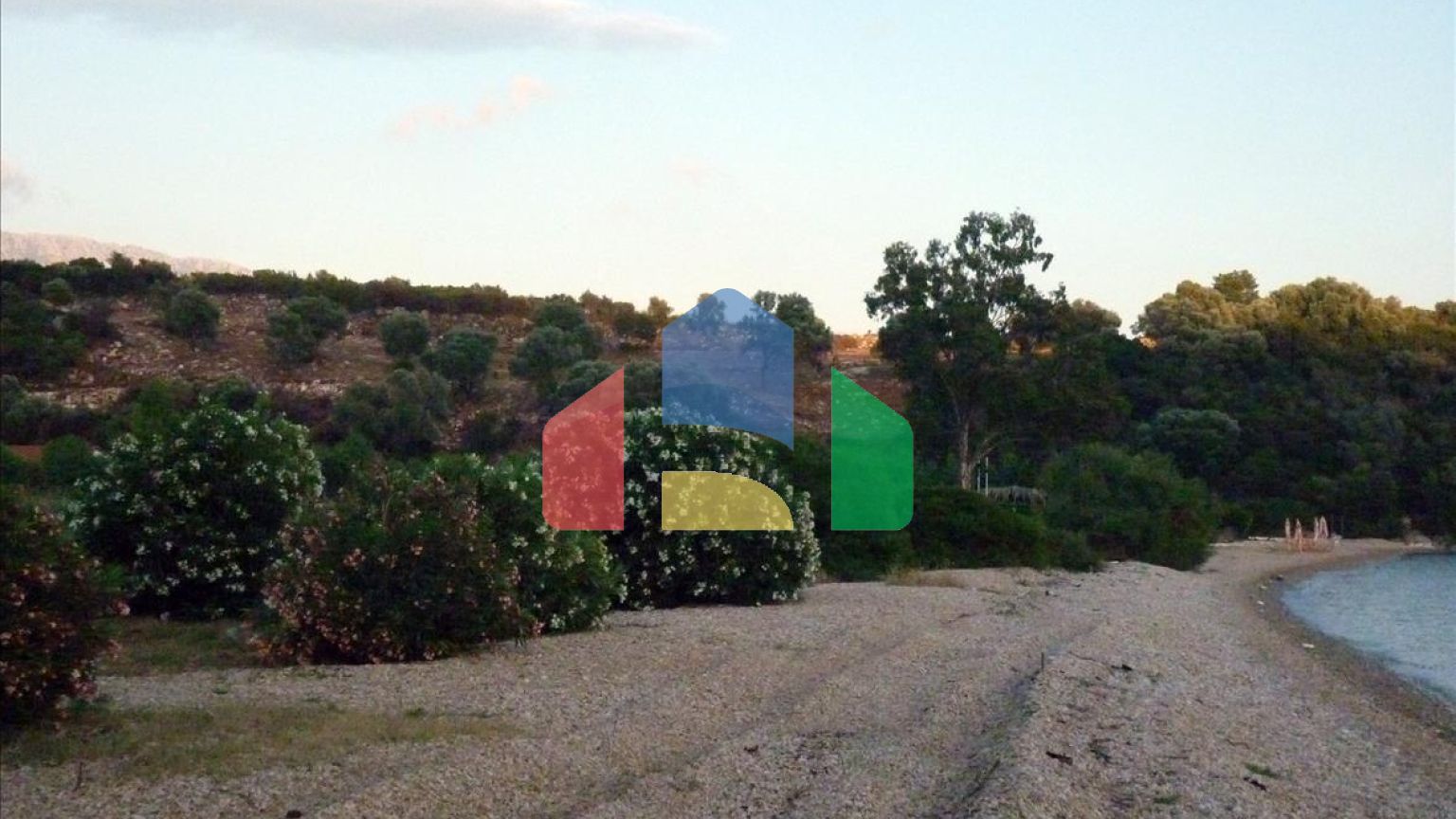 Продажа - Земельный участок в Эпире