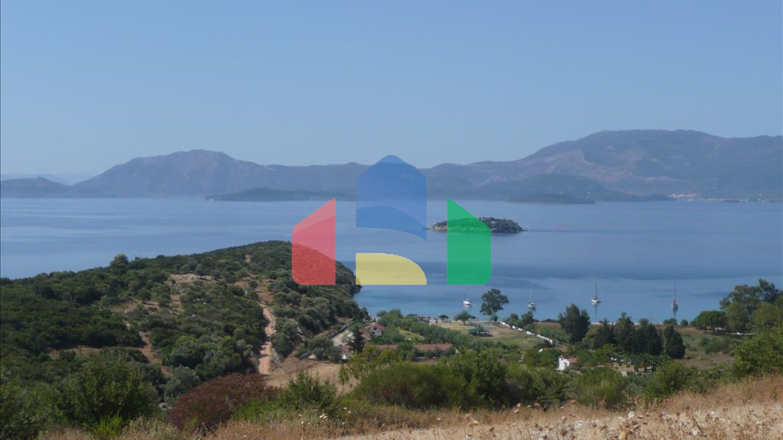 Продажа - Земельный участок в Эпире