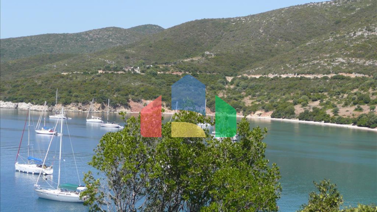 Продажа - Земельный участок в Эпире