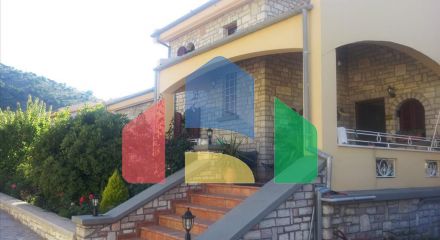 For Sale - Detached house 340 m² in Epirus