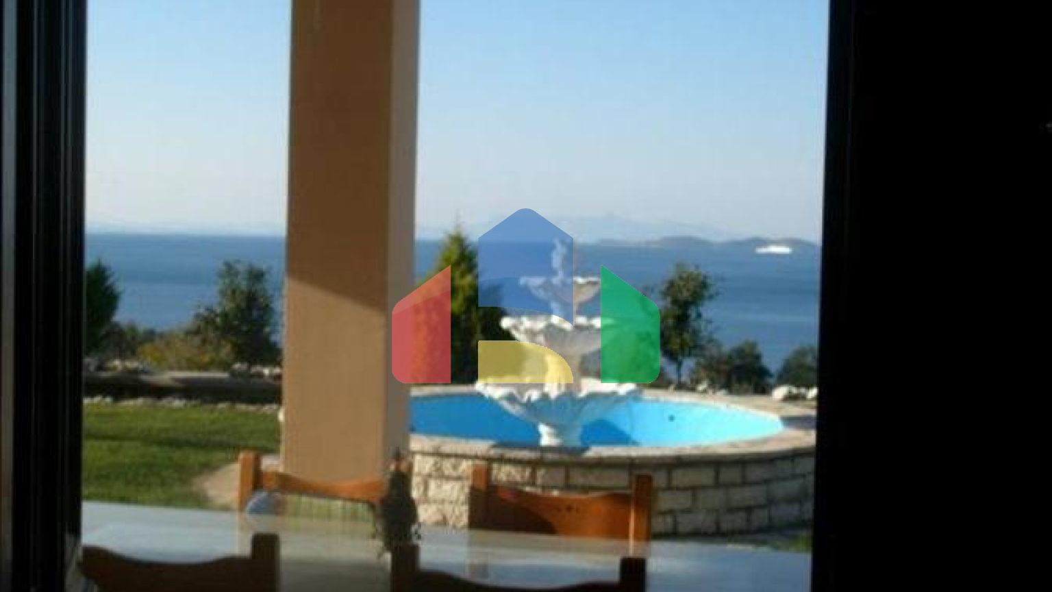 Продаж - Котедж 340 m² в Епірі