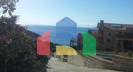 Продаж - Котедж 340 m² в Епірі