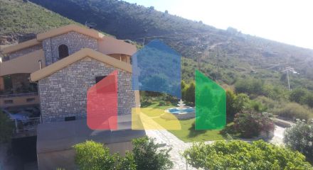 Продаж - Котедж 340 m² в Епірі