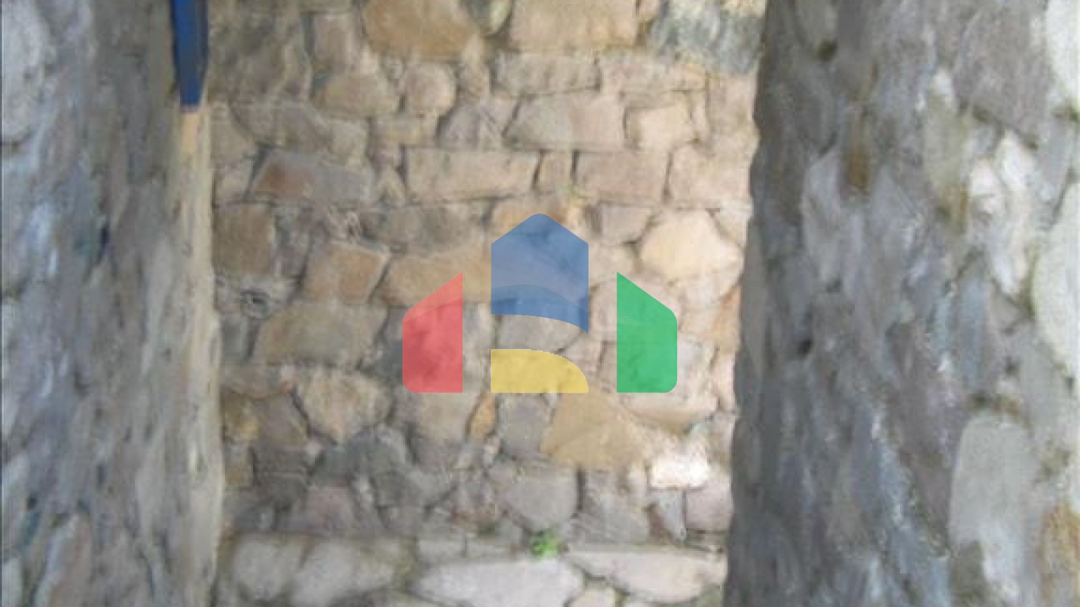 Продаж - Готель 412 m² на островах