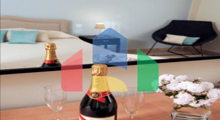 Продаж - Готель 1000 m² на островах
