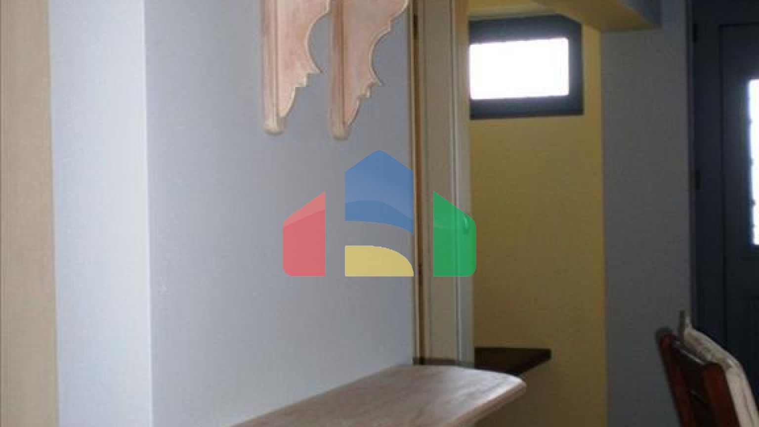 Продаж - Котедж 280 m² на островах