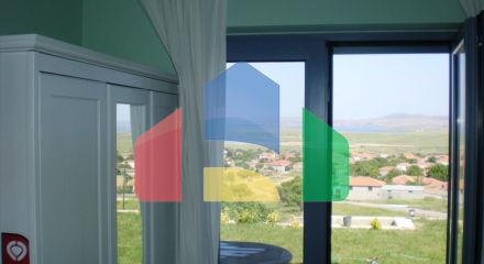 Продаж - Котедж 280 m² на островах