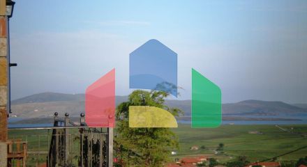 Продаж - Котедж 280 m² на островах