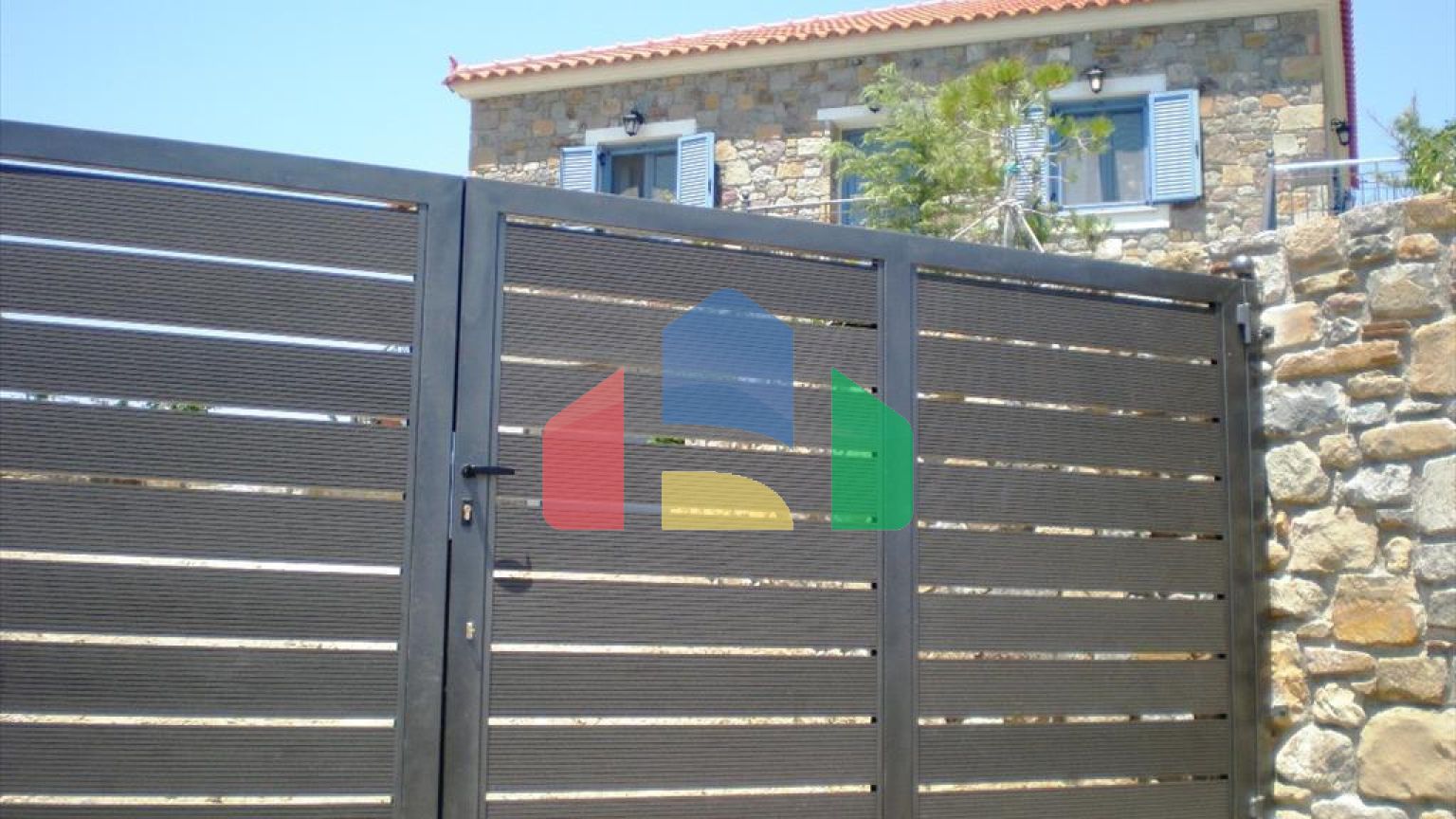 Продаж - Котедж 280 m² на островах