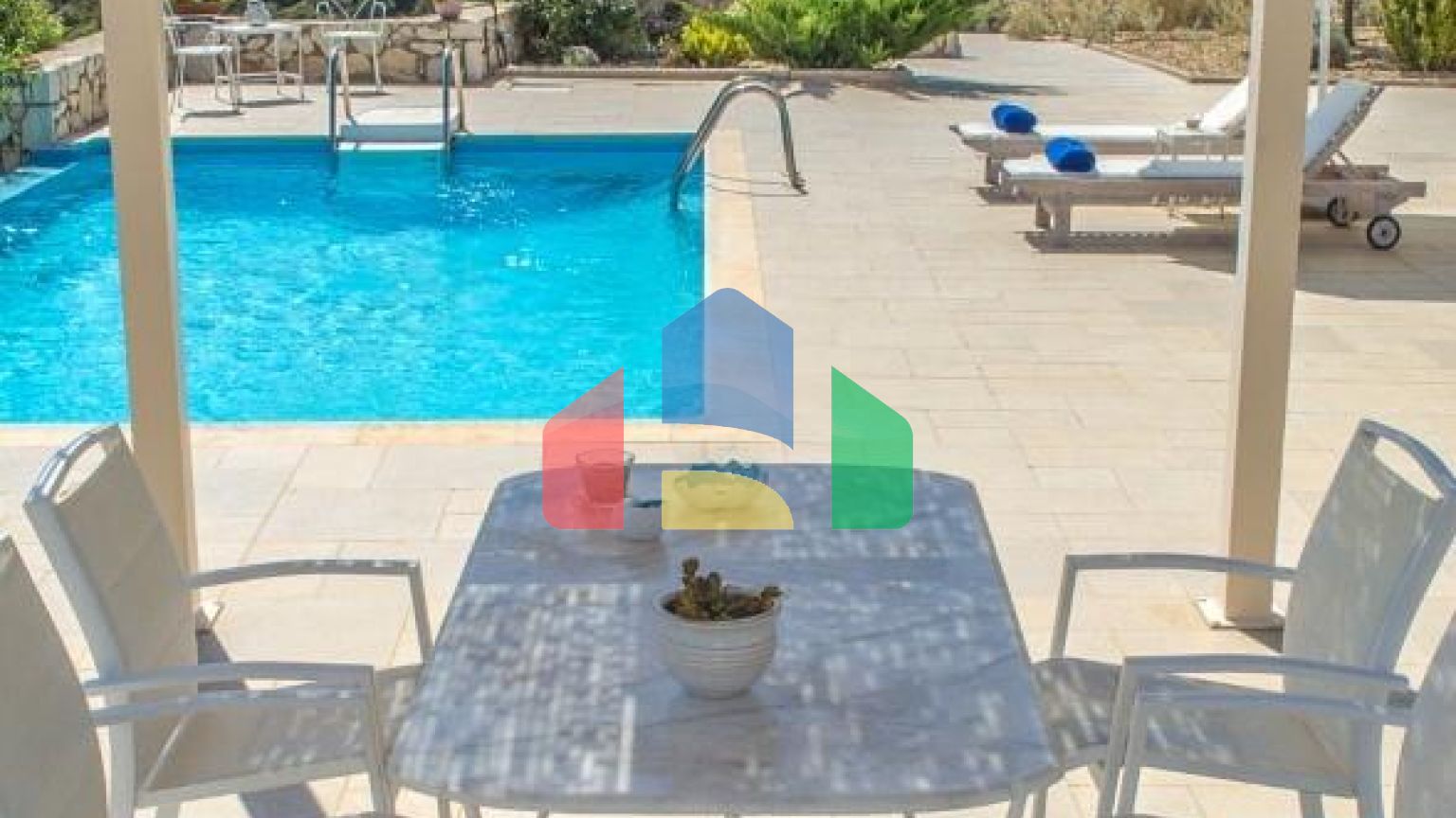 Продаж - Вілла 420 m² на островах