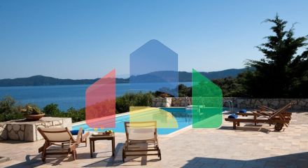 Продаж - Вілла 420 m² на островах