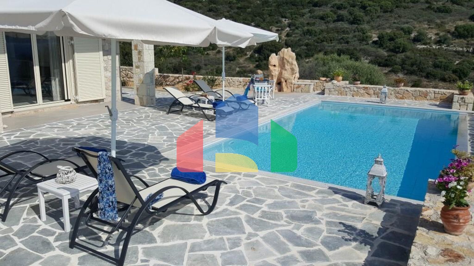 Продаж - Вілла 420 m² на островах