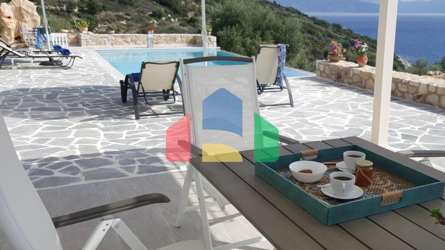 Продаж - Вілла 420 m² на островах