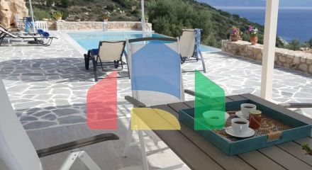 Продаж - Вілла 420 m² на островах