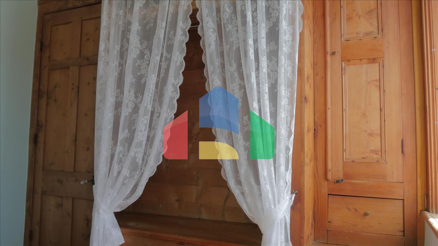 Продаж - Котедж 142 m² на островах