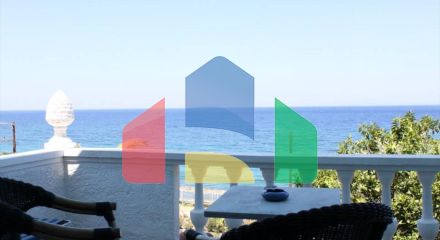 Продаж - Готель 480 m² на островах