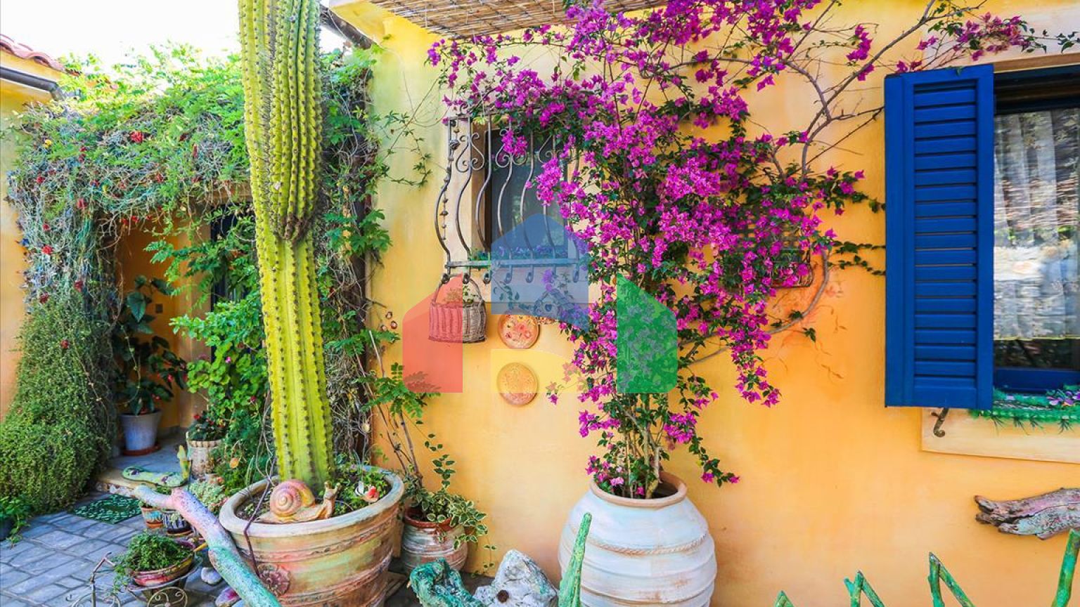 Продажа - Вилла 640 m² Спорады