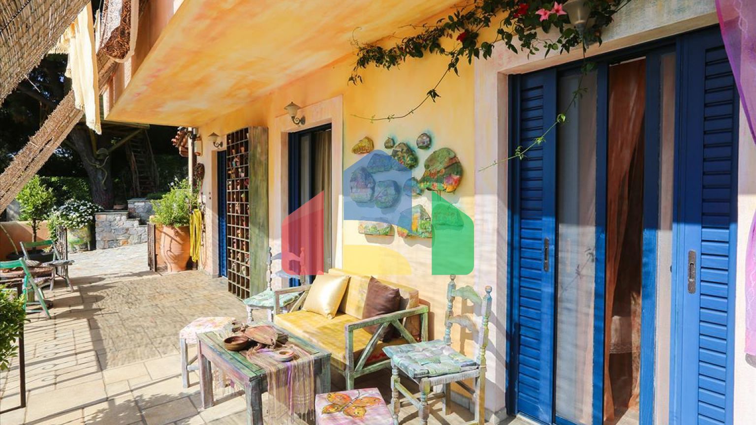 Продажа - Вилла 640 m² Спорады