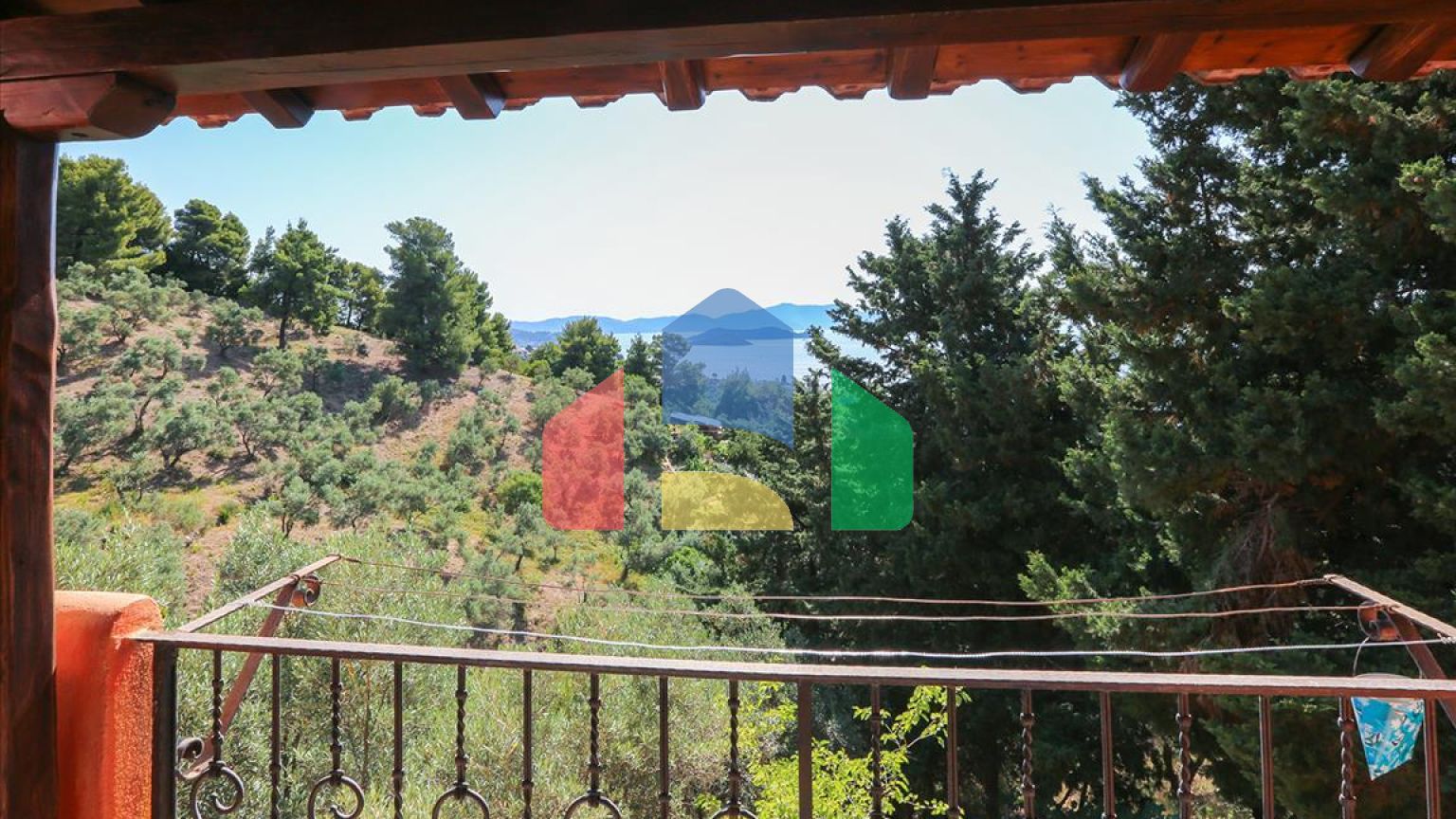 Продажа - Вилла 640 m² Спорады