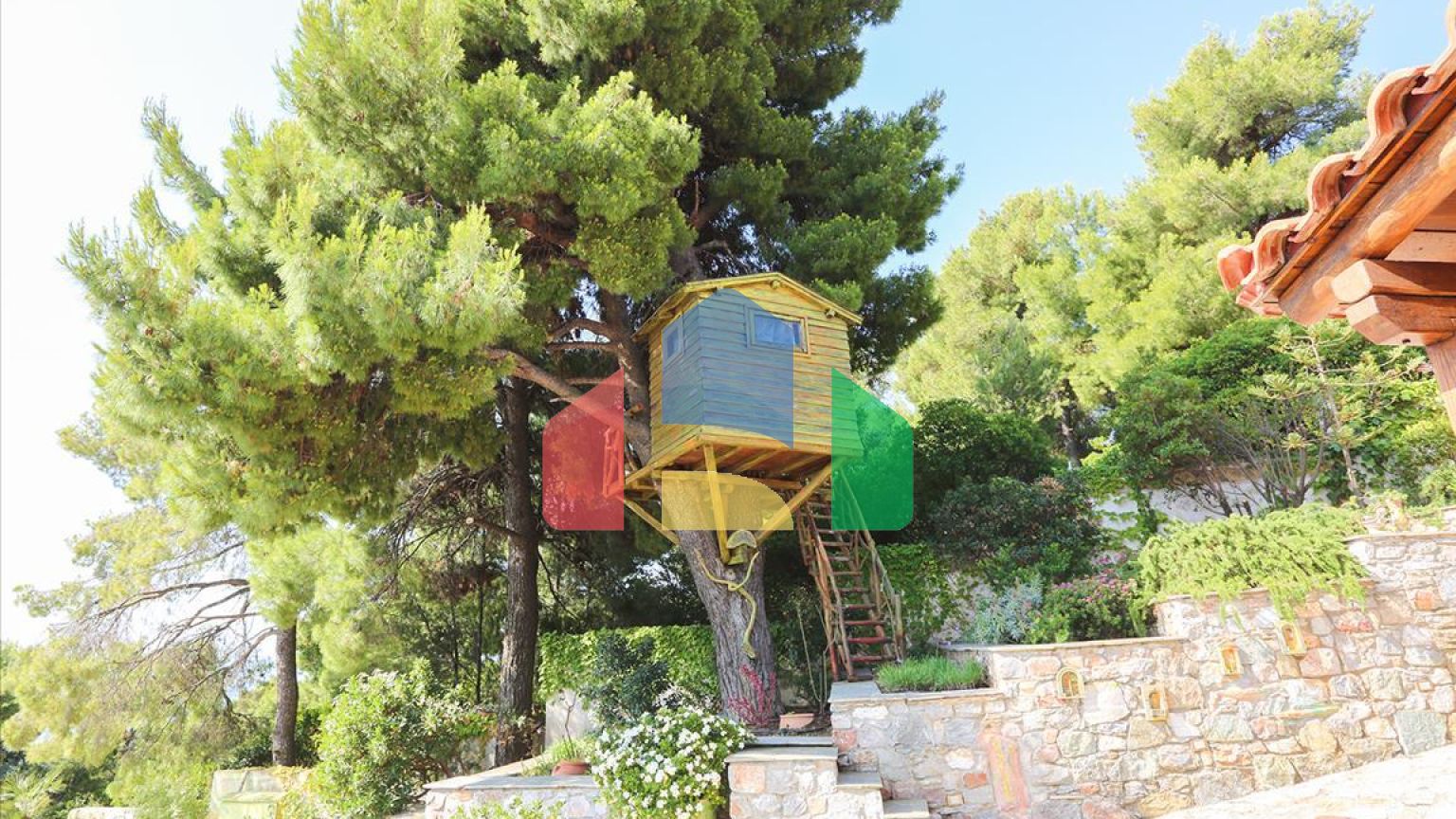 Продажа - Вилла 640 m² Спорады