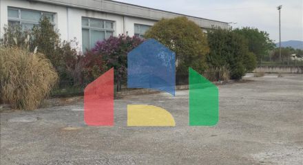 Продаж - Комерційна нерухомість 1000 m² Північна Греція
