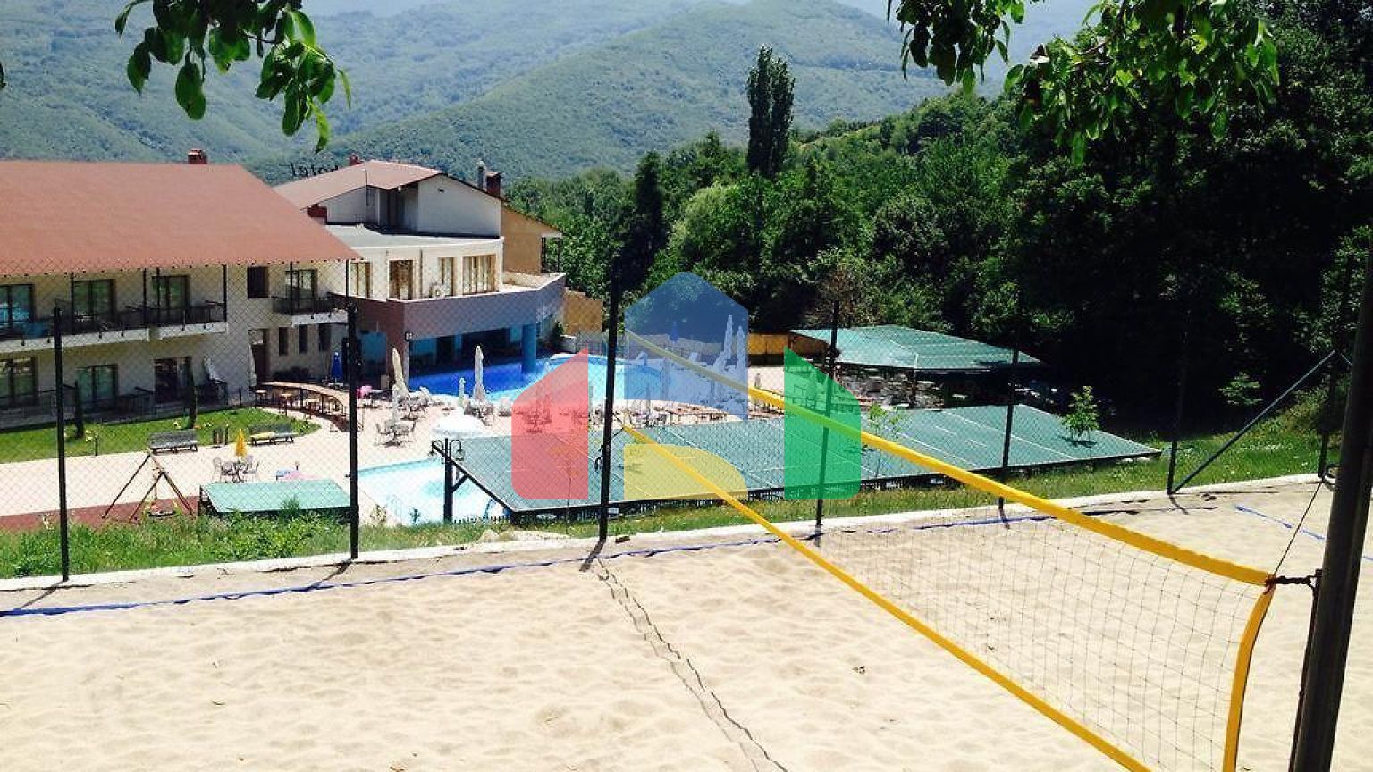 Продаж - Готель 4500 m² Північна Греція