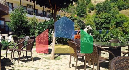 Продаж - Готель 4500 m² Північна Греція Продаж - Готель 4500 m² Північна Греція