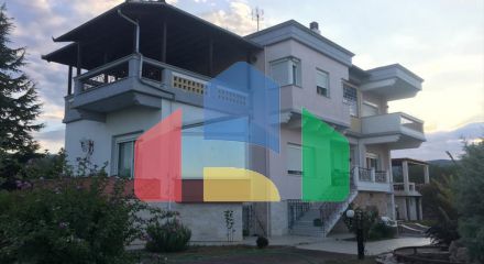 Продаж - Котедж 310 m² Північна Греція