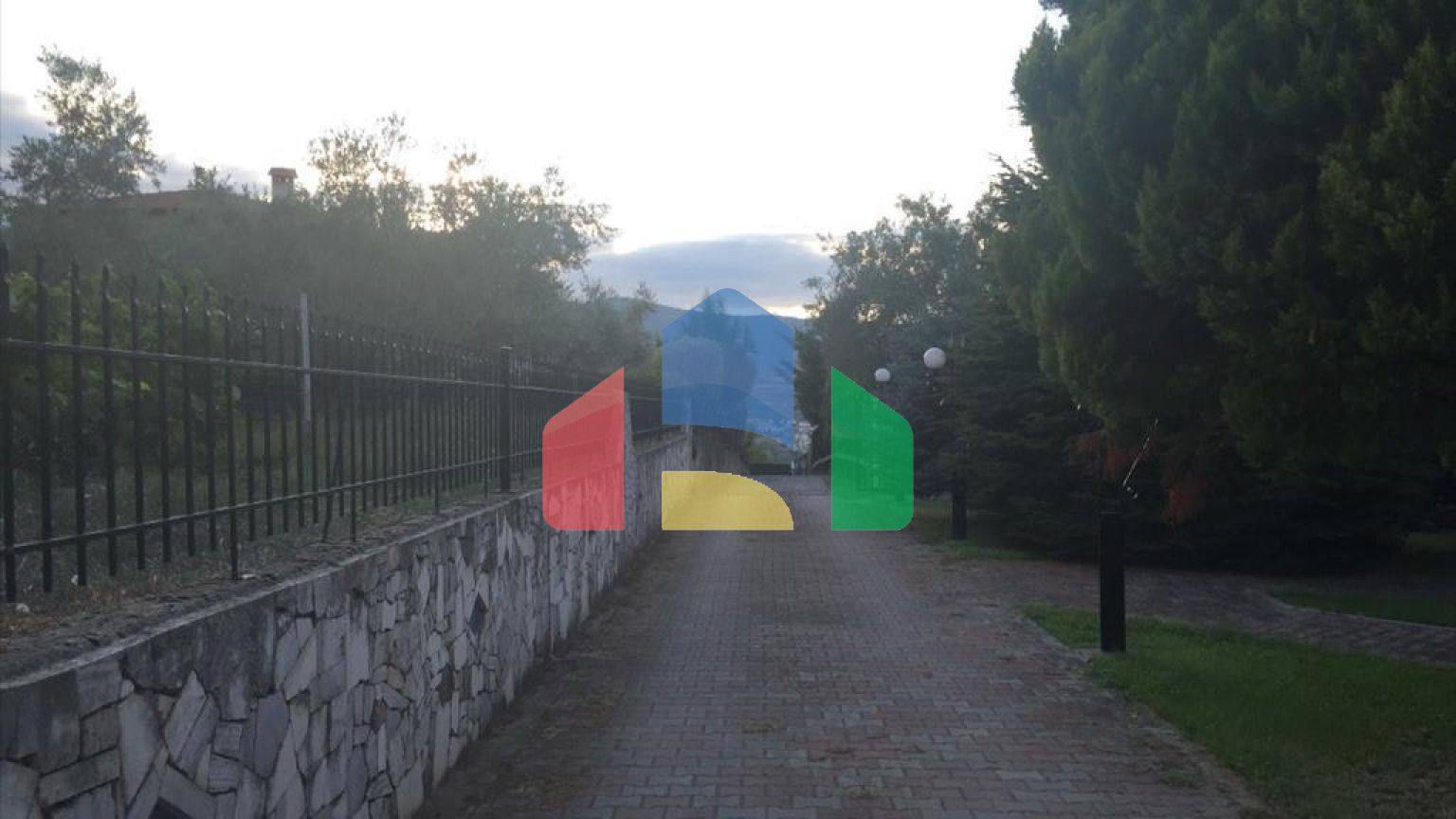 Продаж - Котедж 310 m² Північна Греція