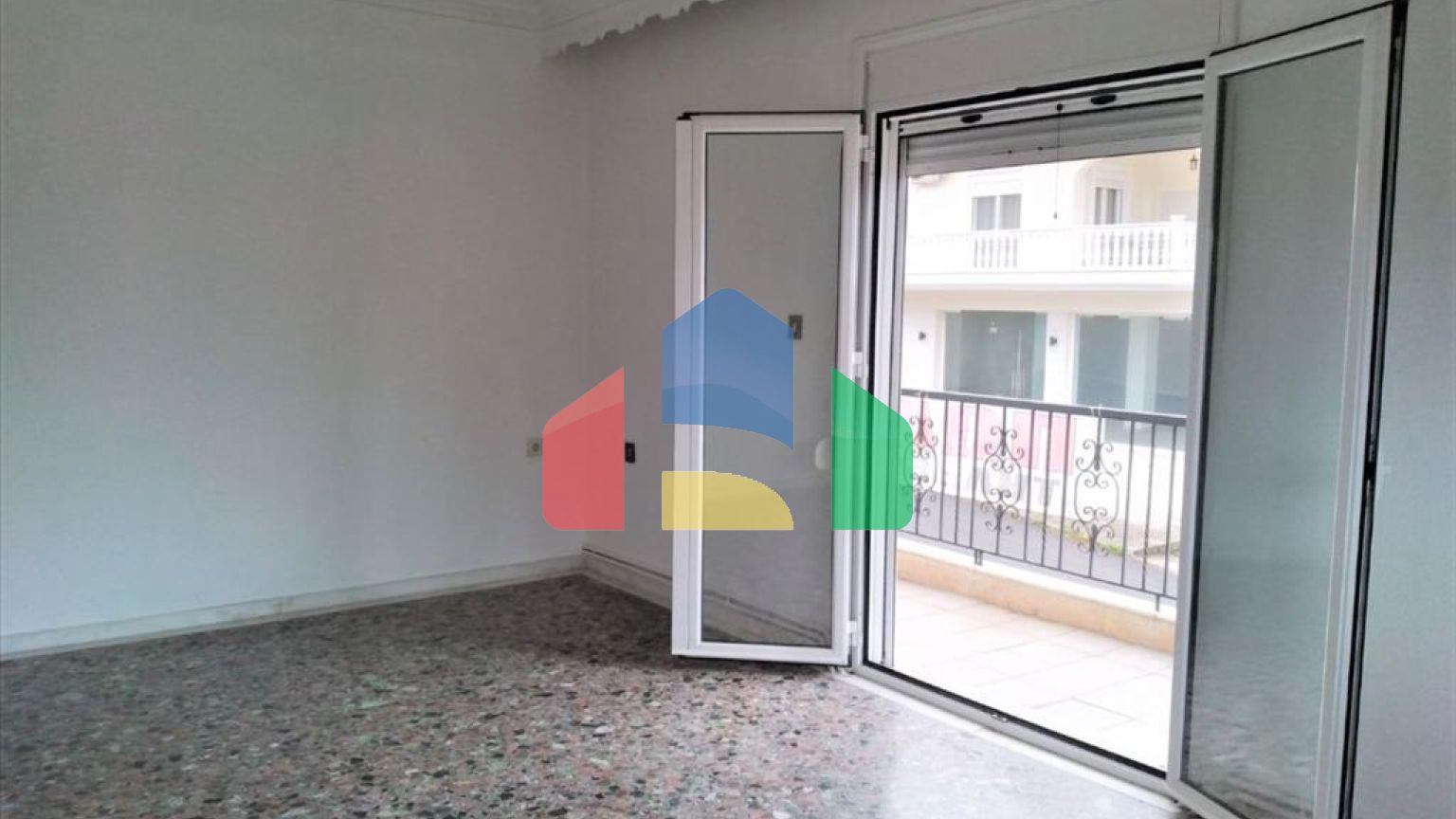 Продаж - Котедж 295 m² Північна Греція