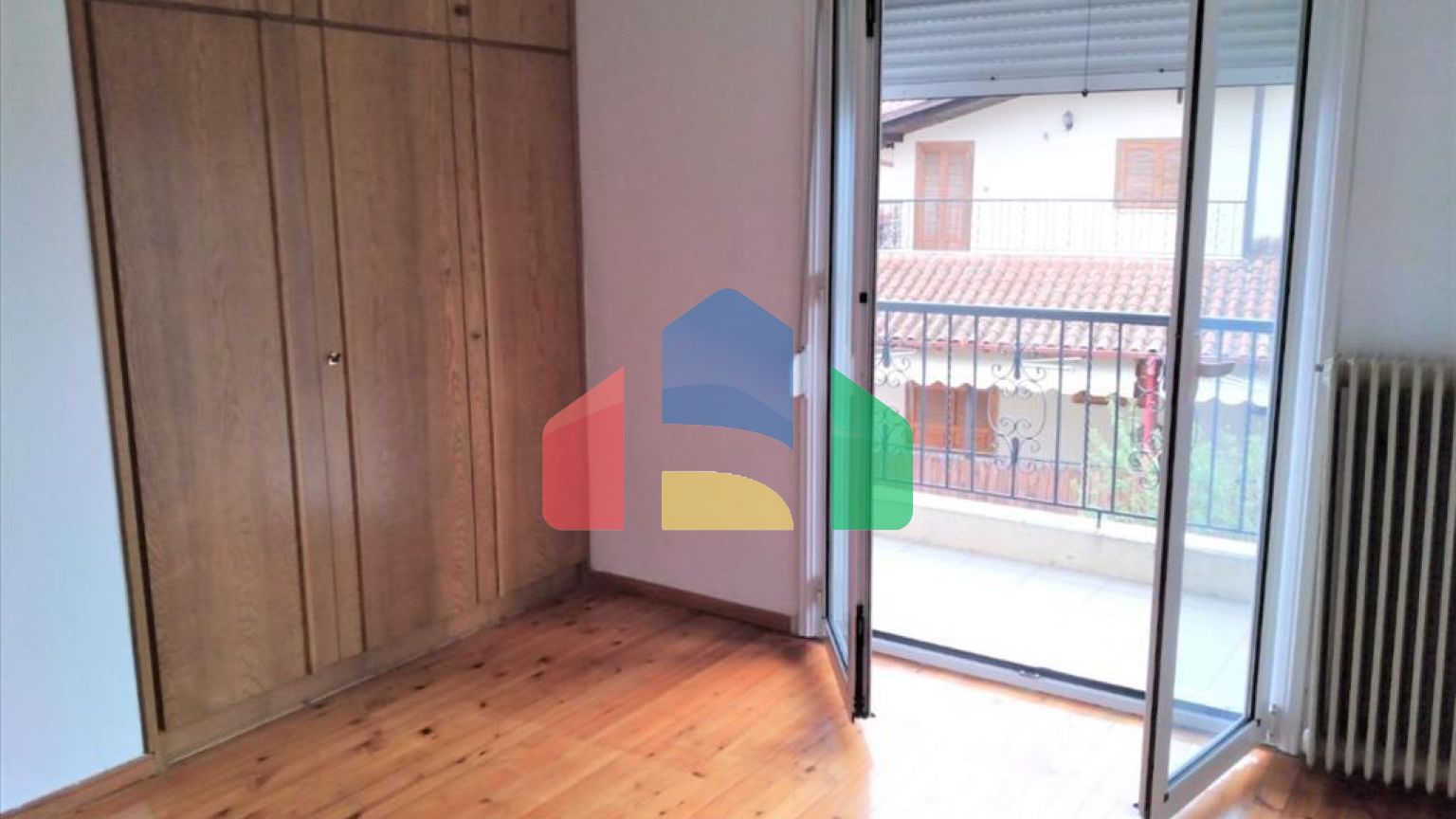 Продаж - Котедж 295 m² Північна Греція