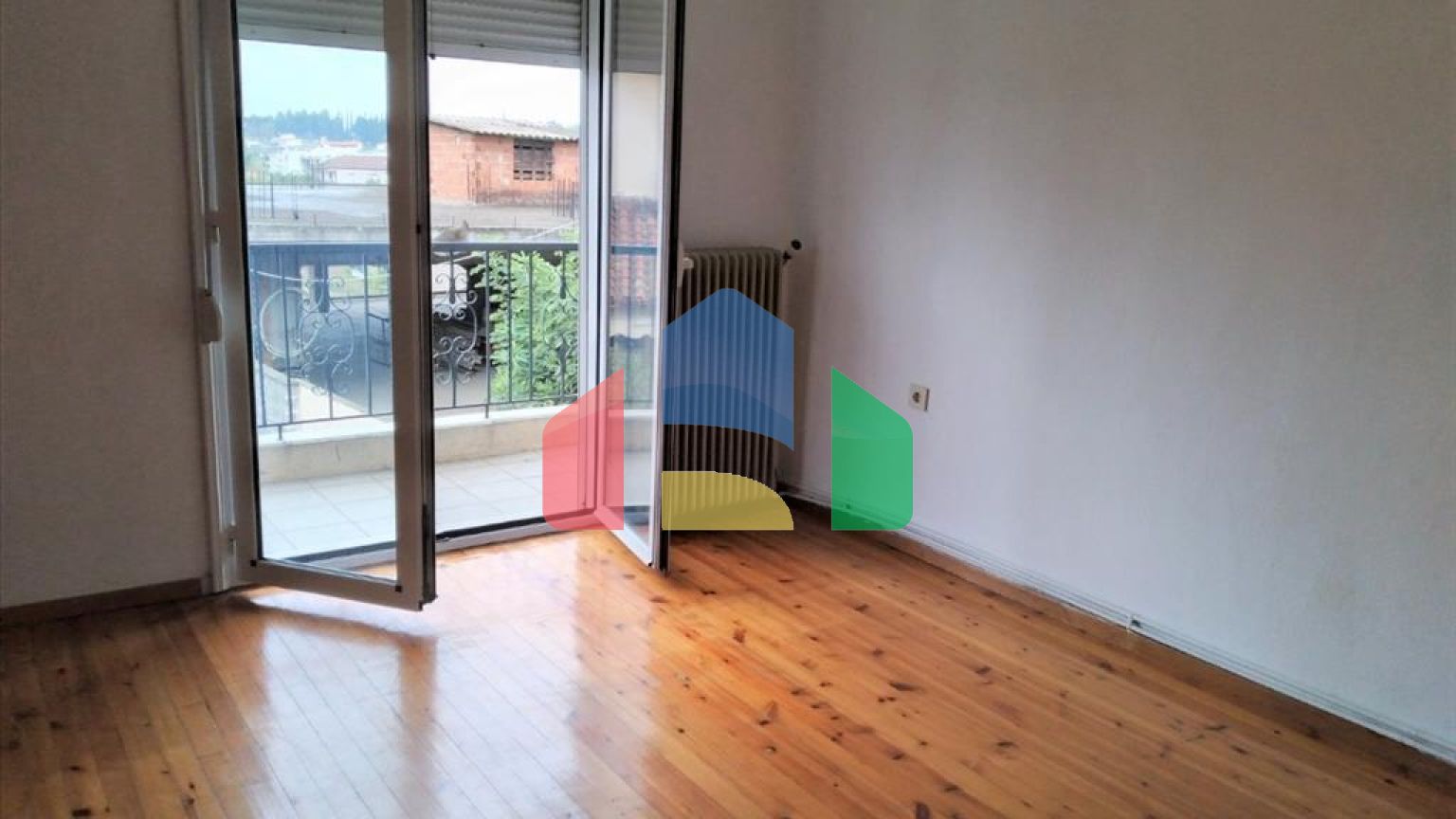 Продаж - Котедж 295 m² Північна Греція