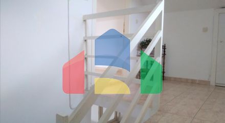 Продаж - Котедж 295 m² Північна Греція